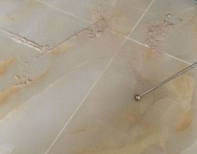 崆峒瓷砖空鼓维修公司分享粘合剂选择不当在瓷砖铺贴过程中可能导致以下问题